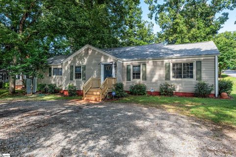 200 Nelson Avenue sold home in Druid Hills, Spartanburg, SC
