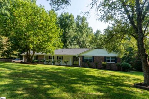 129 Rollingwood Way