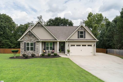 222 Natures Court sold home in Old Mill Estate, Campobello, SC
