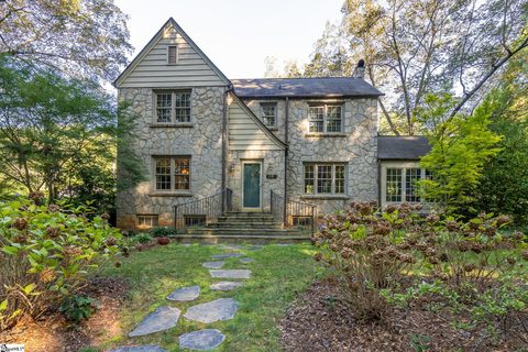 26 Woodburn Road