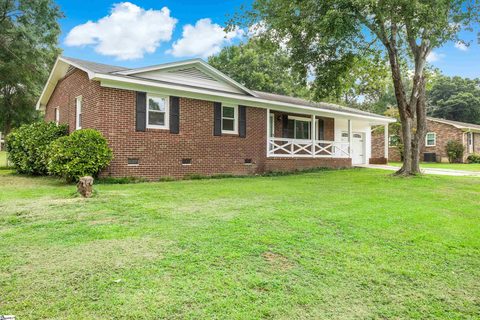 12 Galax Drive