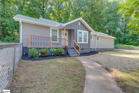 301 Mcmakin Drive sold home in Dukeland Park, Greenville, SC
