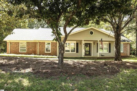109 Woodgreen Drive sold home in Meadow Wood, Mauldin, SC