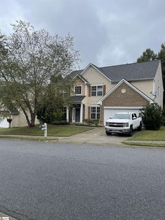 203 Tuliptree Lane