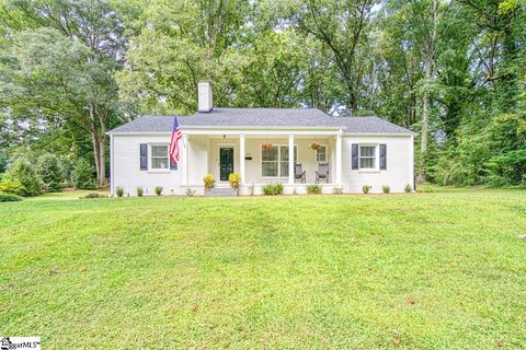 304 E Park Drive