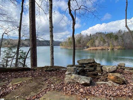 112 Misty Water Loop