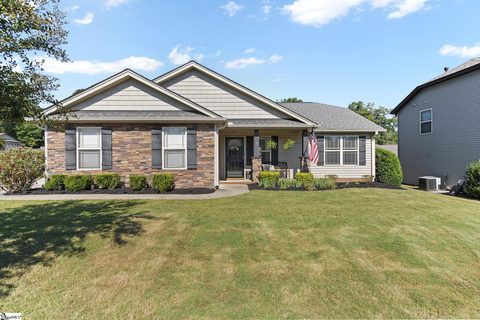 2 Redwolf Lane sold home in Kaledon Acres, Taylors, SC