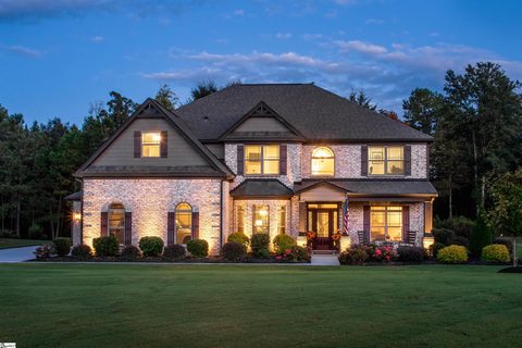 111 James Lake Way