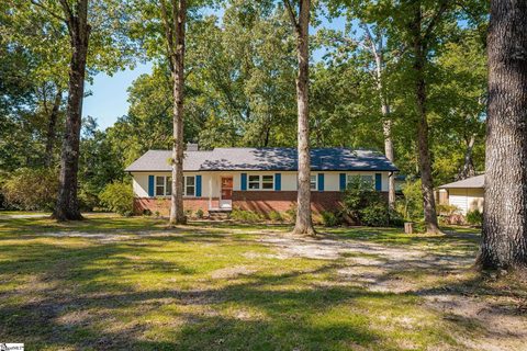 402 Elizabeth Drive