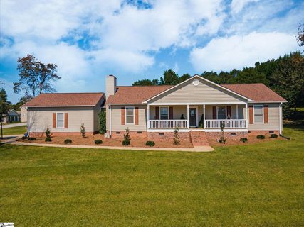 3 Gerru Court sold home in Waters Edge, Taylors, SC