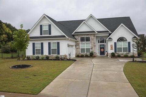 2 Spring Garden Way