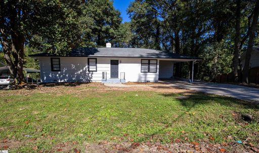 606 Pine Creek Drive