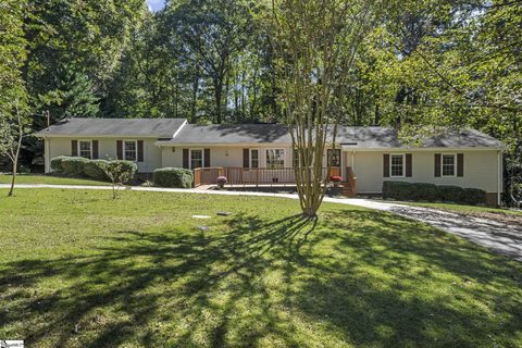 117 Kingswood Way