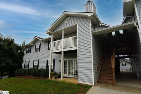 205 Pelham Square Way sold condo in Pelham Square, Greer, SC