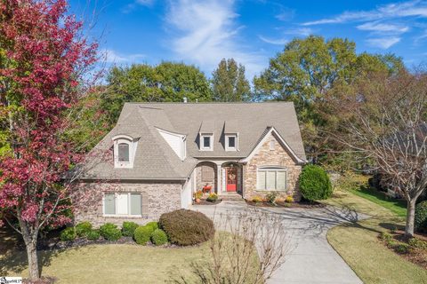 401 Carriage Hill Road