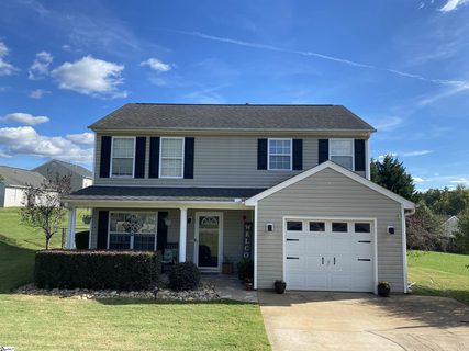 812 Glisten Drive