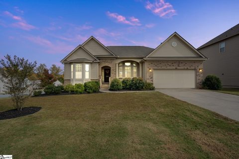 305 Amesbury Lane