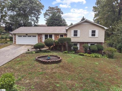 4 Braddock Drive