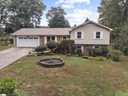 4 Braddock Drive sold home in Taylors, SC