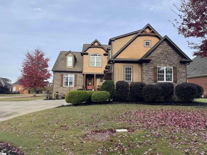 152 Brighton Circle