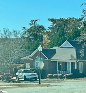 304 W Pointe Drive sold home in West Pointe, Spartanburg, SC