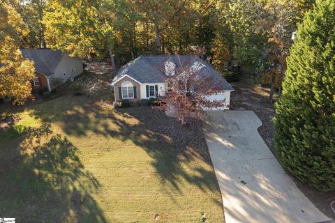 2501 Annandale Drive
