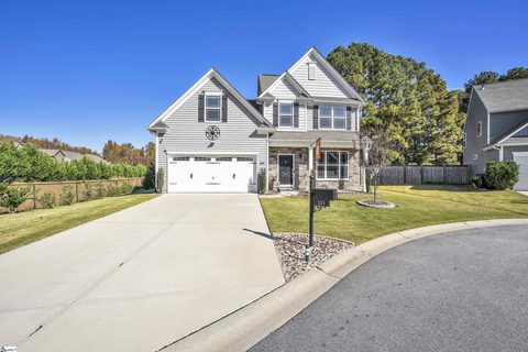 111 Furlong Court sold home in Steeplechase Run, Simpsonville, SC