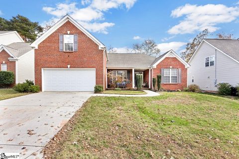 516 Kingsmoor Drive