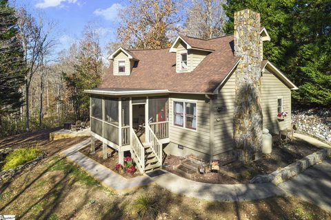1029 E Lakeshore Drive