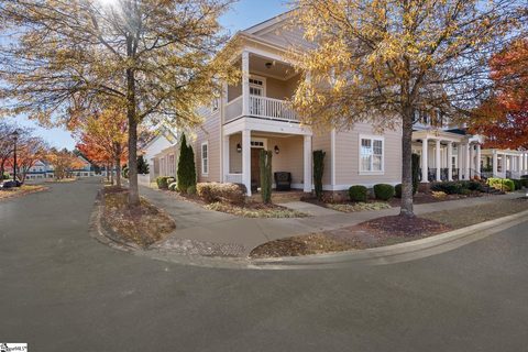 36 Ruskin Square