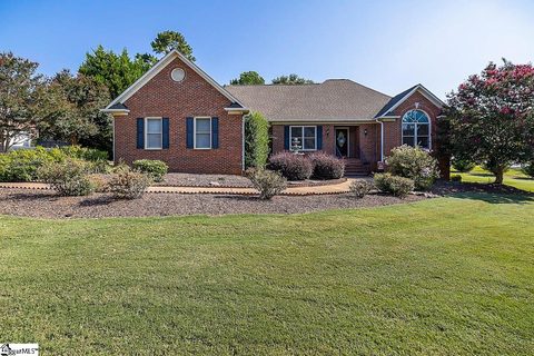 217 Pine Links Drive