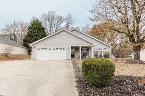 425 Lily Pond Lane