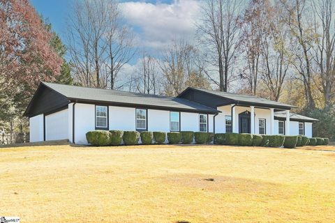 101 Keene Drive sold home in Hampshire Hills, Travelers Rest, SC