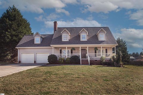 107 Lee Court