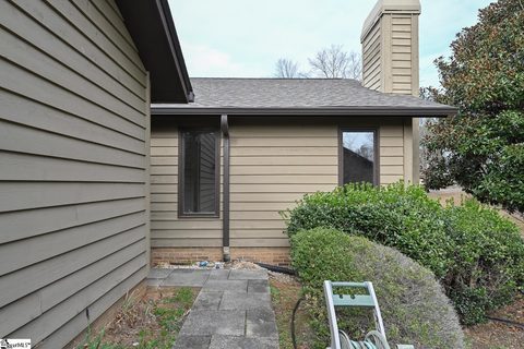 421 Sparrow Hawk Court