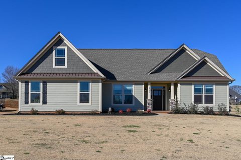 1810 Ballenger Road sold home in Carriage Gate, Wellford, SC