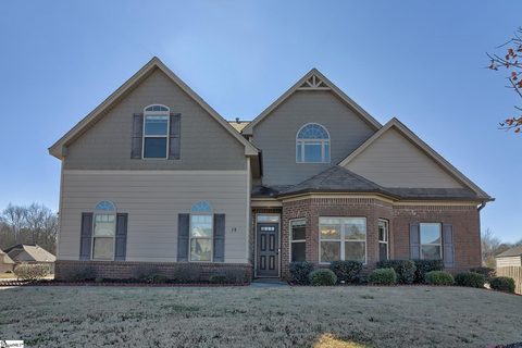 28 Sakonnet Court