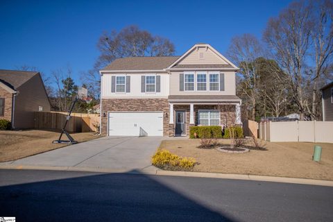 236 Addlestone Circle sold home in Gulliver Oaks, Fountain Inn, SC