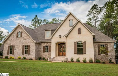 222 Muirfield Drive