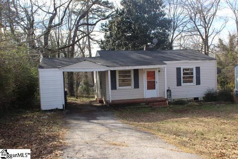 37 Prancer Avenue