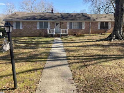 202 Woodfield Avenue sold home in Woodfield Heights, Fountain Inn, SC