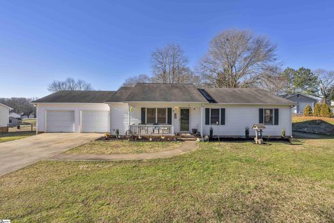 112 Wells Drive