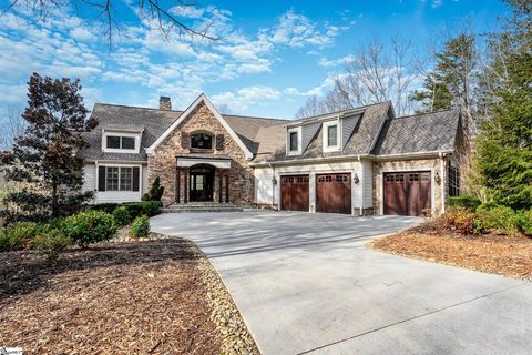 110 Silver Bell Lane