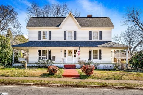 303 Fairview Street sold home in Woodside Mill, Fountain Inn, SC