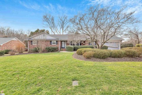 106 Chateau Drive