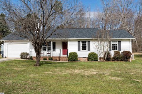 406 Rockcrest Drive sold home in Terrace Gardens, Greer, SC