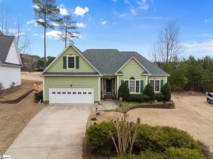 112 Meadowside Court