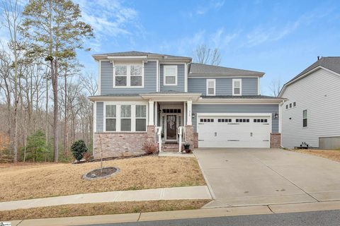 515 Longfellow Way