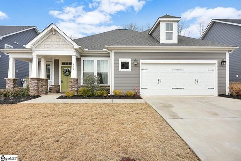 812 Lockhurst Drive
