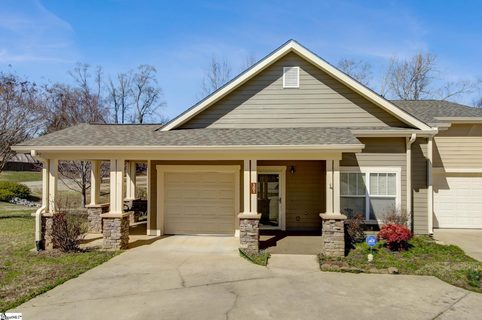301 Shallows Drive sold condo in Eastbrooke Villas, Taylors, SC